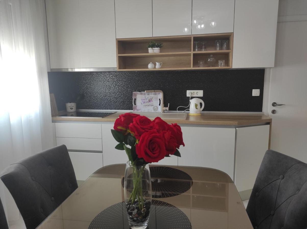 Apartman Ana Чаплина Экстерьер фото